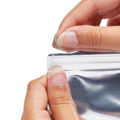 Zamykana folia aluminiowa Stand Up Pouch Torby do przechowywania żywności Odporne na zapachy z okienkiem